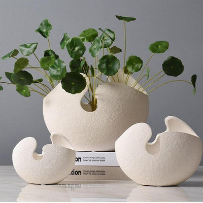 Hani White Broken Egg Vases - Lily & Eden
