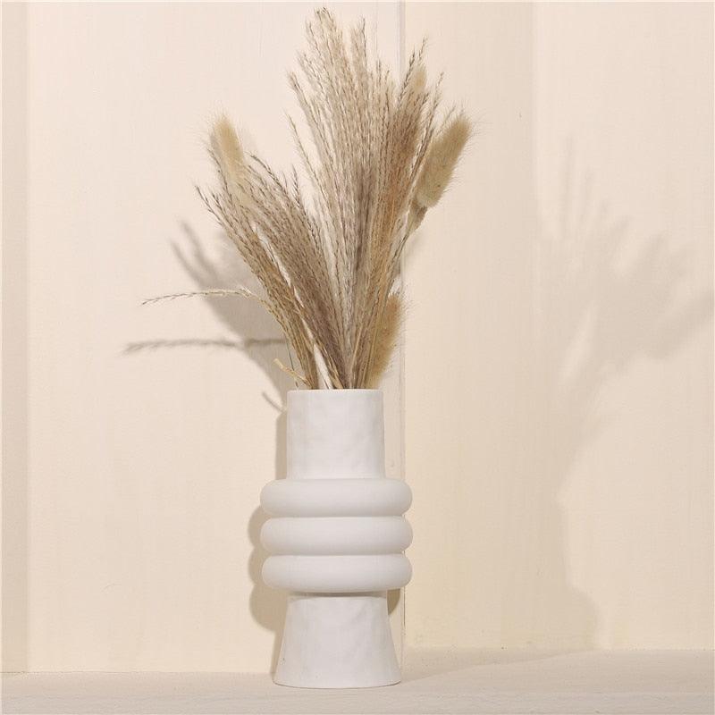 Alora White Pottery Vases - Lily & Eden